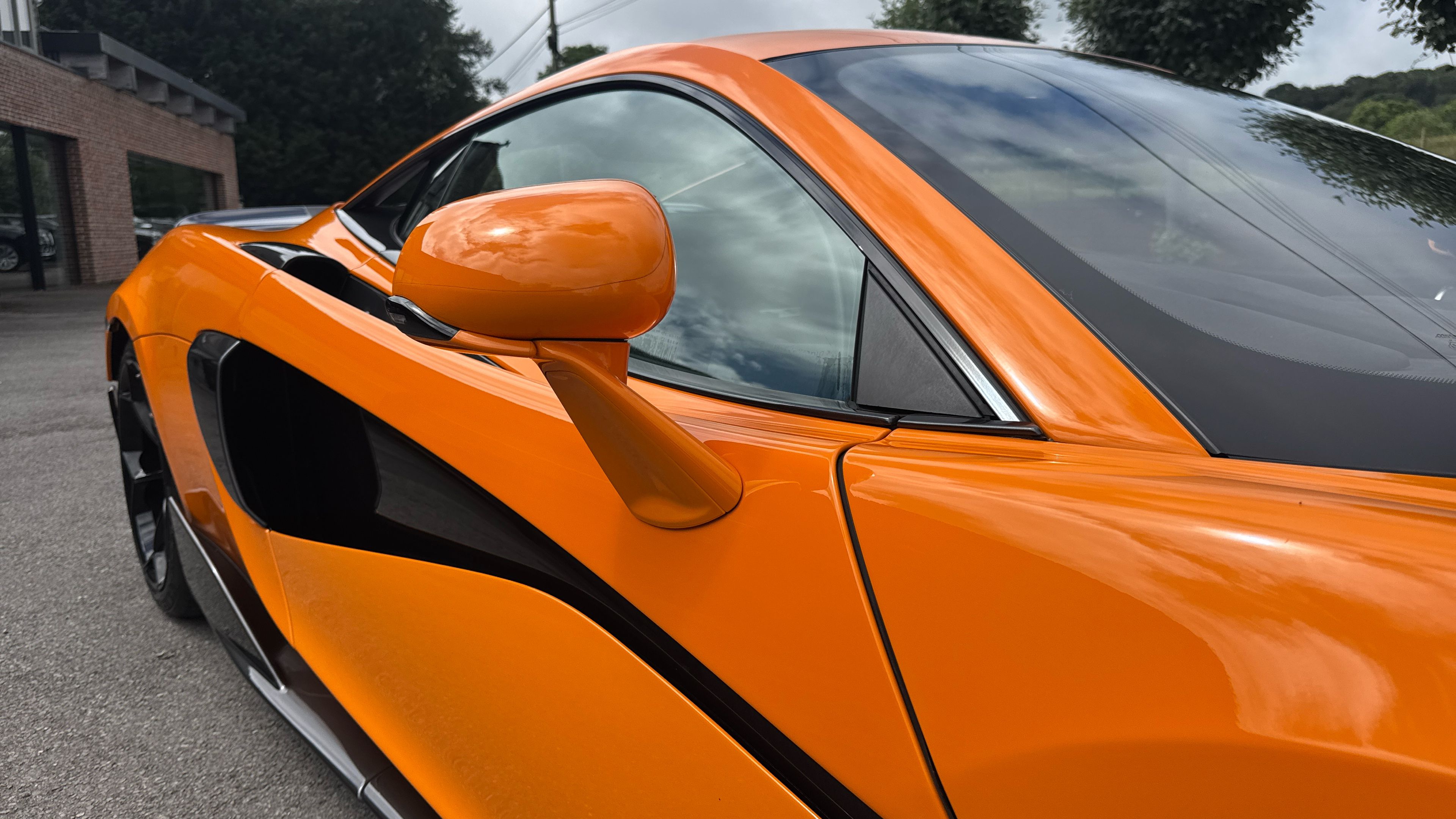 mclaren 600lt coupe £2,189 .82/month or £153,900 2019 registration 2019 model year 17912 miles petrol fuel 3,799 cc engine automatic transmission...