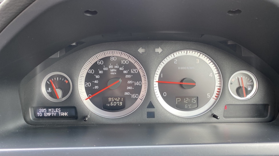 Volvo XC90 Silver Automatic Auction DealerPX