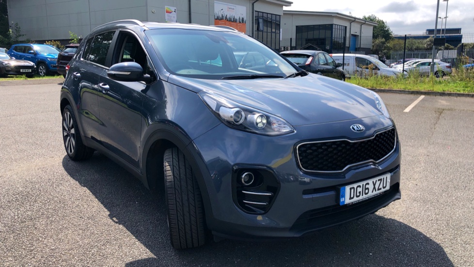 Kia sportage blue