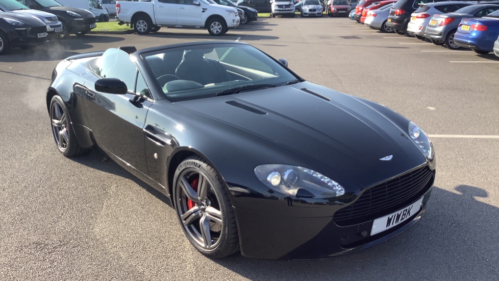 Aston Martin Vantage Black Automatic Auction | DealerPX