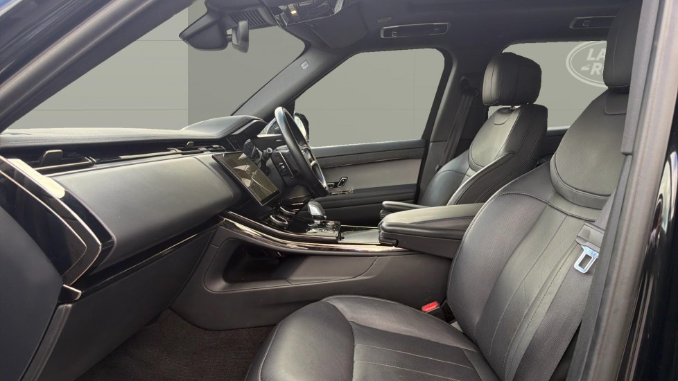 Land Rover Range Rover Sport 3.0 P440e Dynamic SE 5dr Auto Estate - Image 3