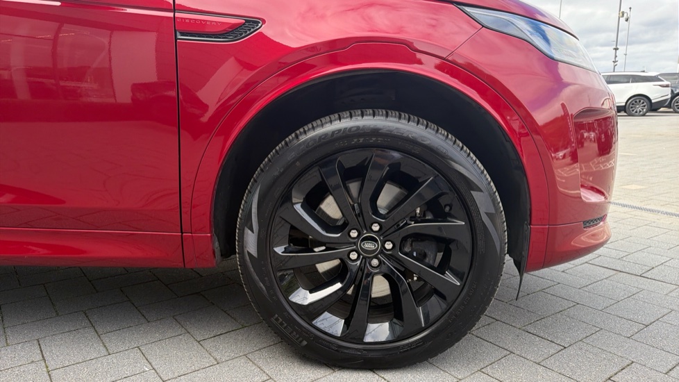 Land Rover Discovery Sport 1.5 P300e R-Dynamic HSE 5dr Auto [5 Seat] Station Wagon - Image 8