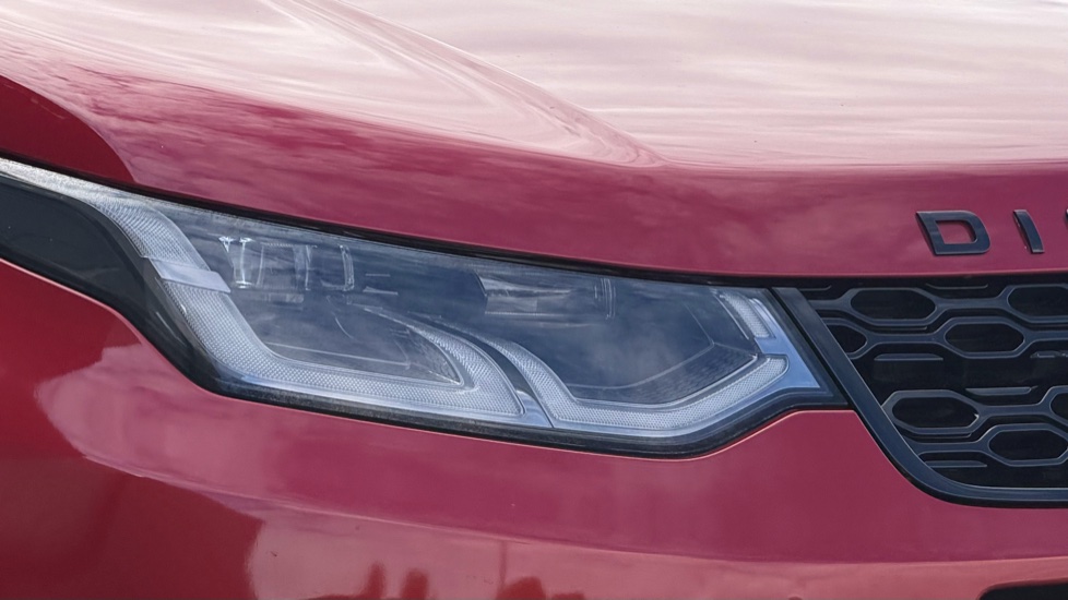 Land Rover Discovery Sport 1.5 P300e R-Dynamic HSE 5dr Auto [5 Seat] Station Wagon - Image 17