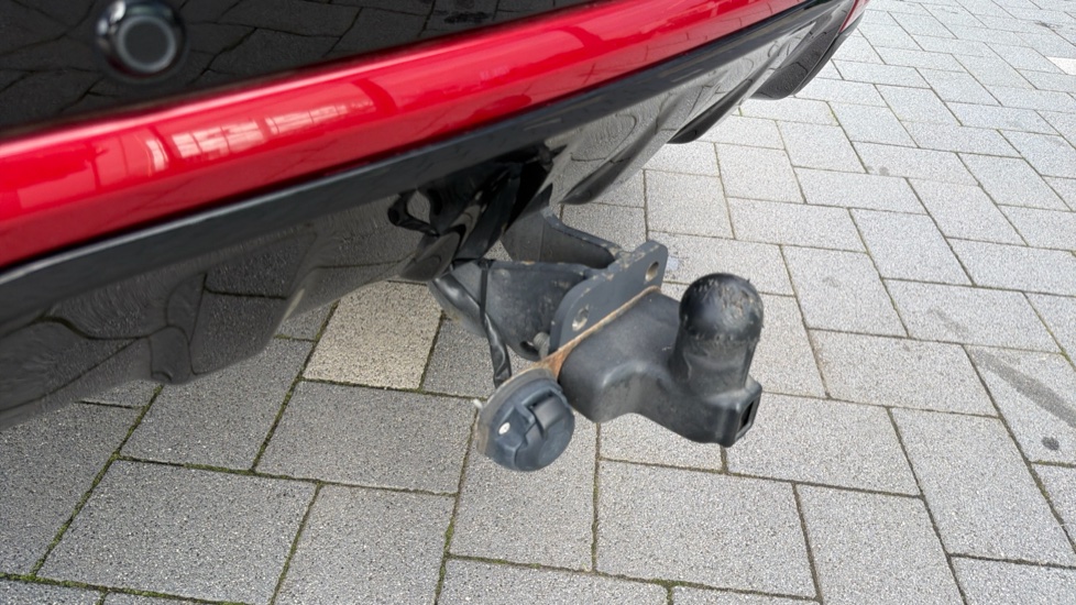 Land Rover Discovery Sport 1.5 P300e R-Dynamic HSE 5dr Auto [5 Seat] Station Wagon - Image 36
