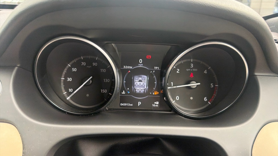 Land Rover Discovery Sport 2.0 TD4 180 HSE 5dr Auto Diesel Station Wagon - Image 16