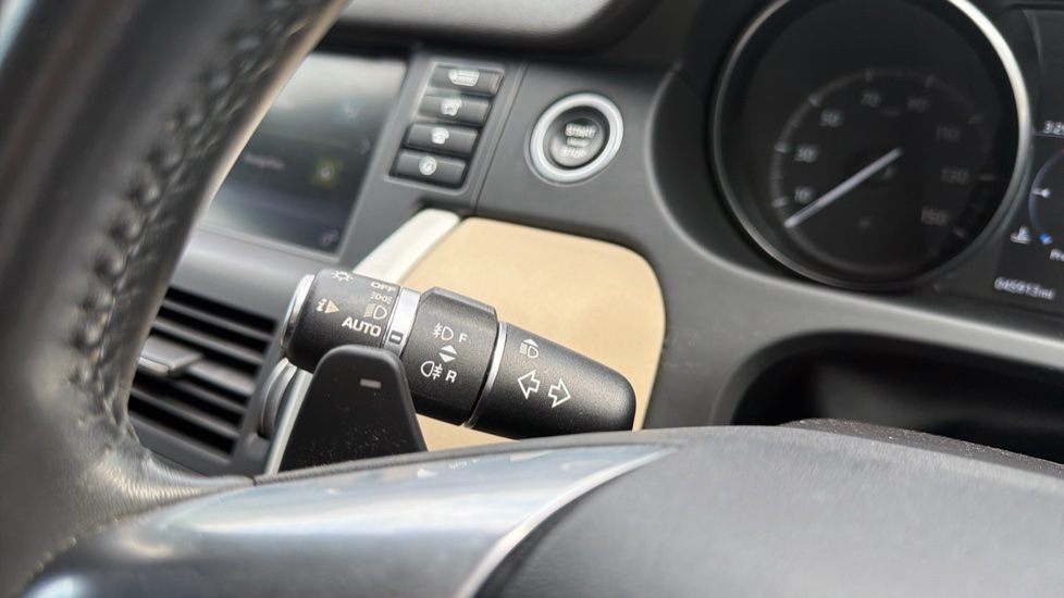 Land Rover Discovery Sport 2.0 TD4 180 HSE 5dr Auto Diesel Station Wagon - Image 38