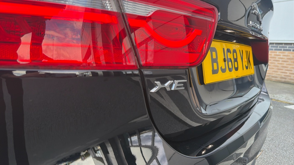 Jaguar XE 2.0 Ingenium R-Sport 4dr Auto Petrol Saloon - Image 36