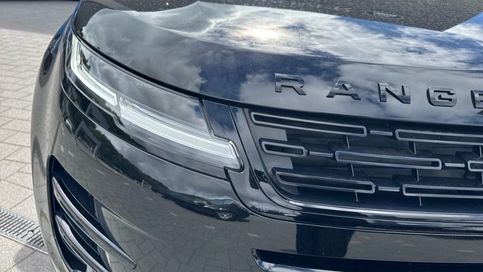 Land Rover Range Rover Evoque 2.0 D200 Edition 5dr Auto Diesel Hatchback - Image 17