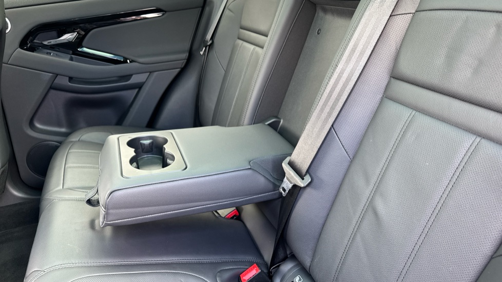 Land Rover Range Rover Evoque 2.0 D200 Edition 5dr Auto Diesel Hatchback - Image 30
