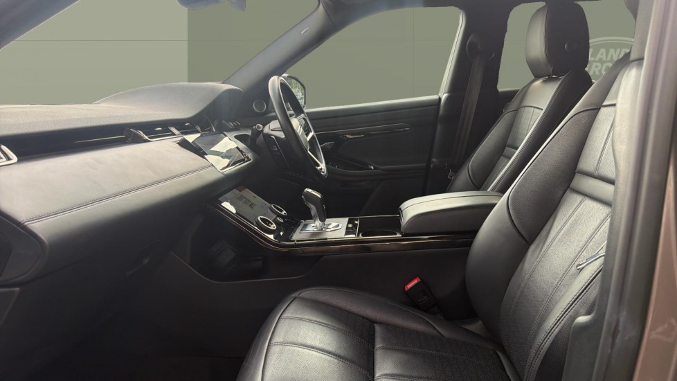 Land Rover Range Rover Evoque 2.0 D200 R-Dynamic HSE 5dr Auto Diesel Hatchback - Image 3
