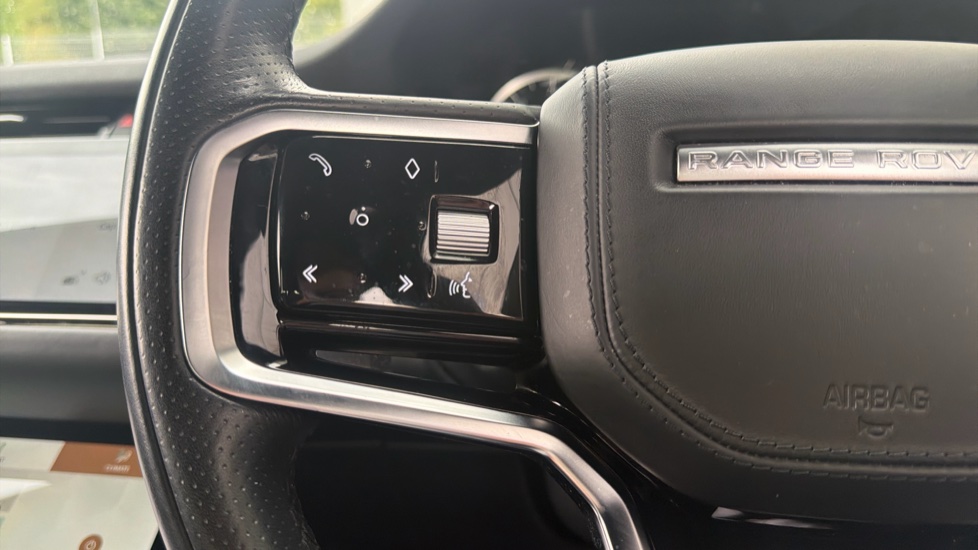 Land Rover Range Rover Evoque 2.0 D200 R-Dynamic HSE 5dr Auto Diesel Hatchback - Image 30