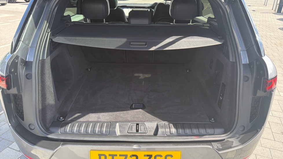 Land Rover Range Rover Sport 3.0 D300 Dynamic SE 5dr Auto Diesel Estate - Image 10