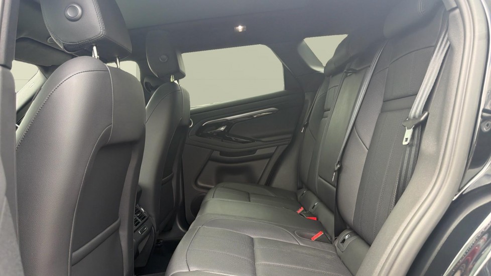 Land Rover Range Rover Evoque 2.0 D200 Evoque Edition 5dr Auto Diesel Hatchback - Image 4
