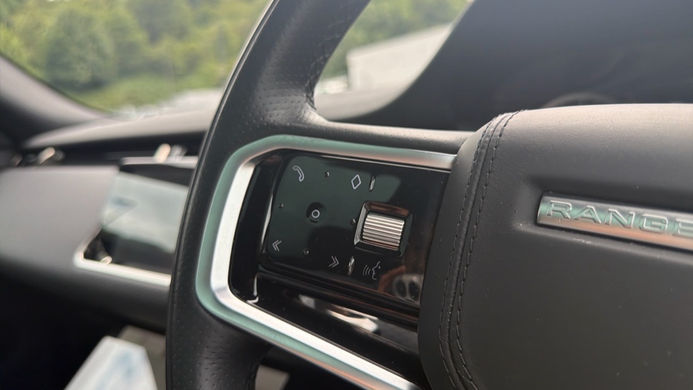 Land Rover Range Rover Evoque 2.0 D200 Evoque Edition 5dr Auto Diesel Hatchback - Image 29