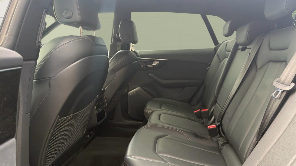 Audi Q8 50 TDI Quattro Black Edition 5dr Tiptronic Diesel Estate - Image 4