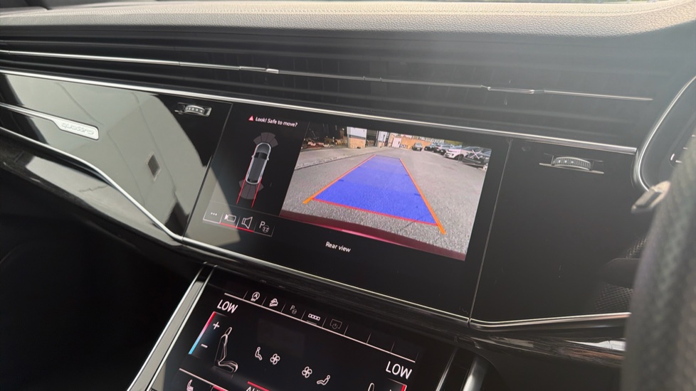 Audi Q8 50 TDI Quattro Black Edition 5dr Tiptronic Diesel Estate - Image 11