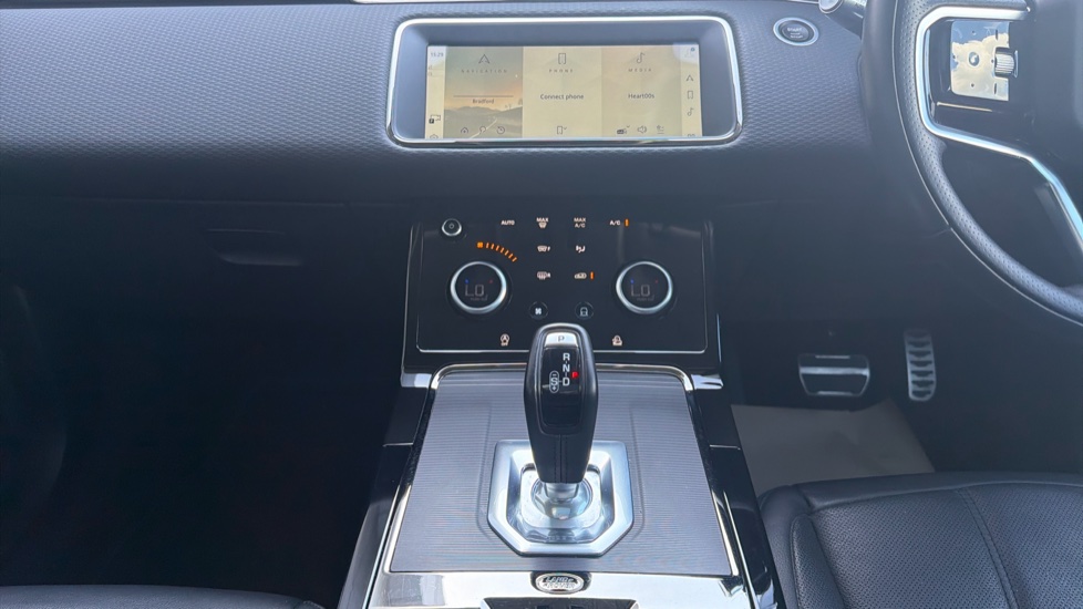 Land Rover Range Rover Evoque 2.0 P250 R-Dynamic S 5dr Auto Petrol Hatchback - Image 14