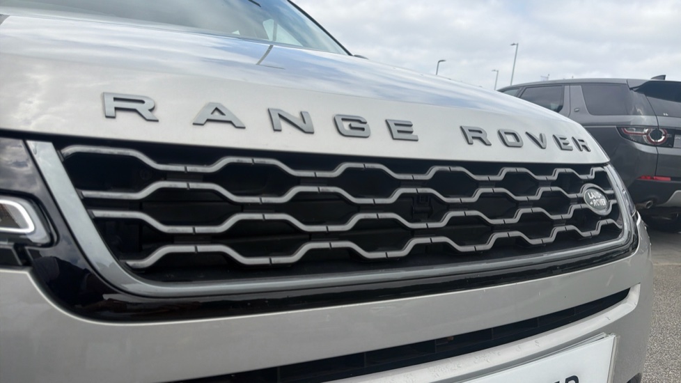 Land Rover Range Rover Evoque 2.0 P250 R-Dynamic S 5dr Auto Petrol Hatchback - Image 21