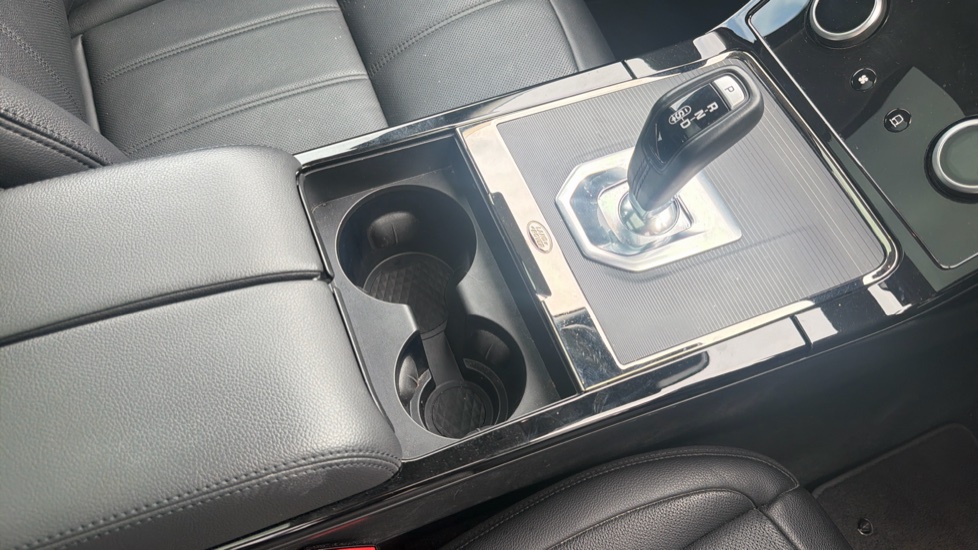 Land Rover Range Rover Evoque 2.0 P250 R-Dynamic S 5dr Auto Petrol Hatchback - Image 32