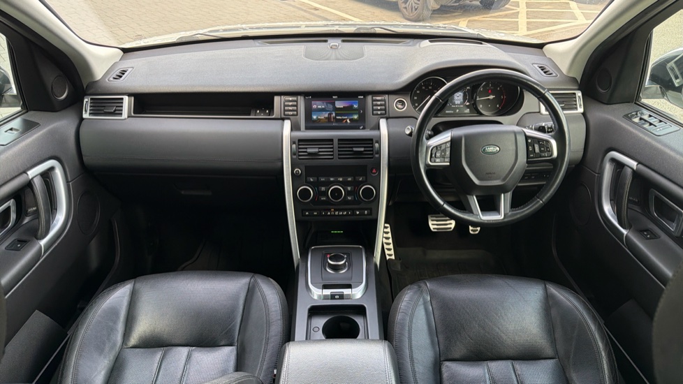 Land Rover Discovery Sport 2.0 TD4 180 HSE 5dr Auto Diesel Station Wagon - Image 9