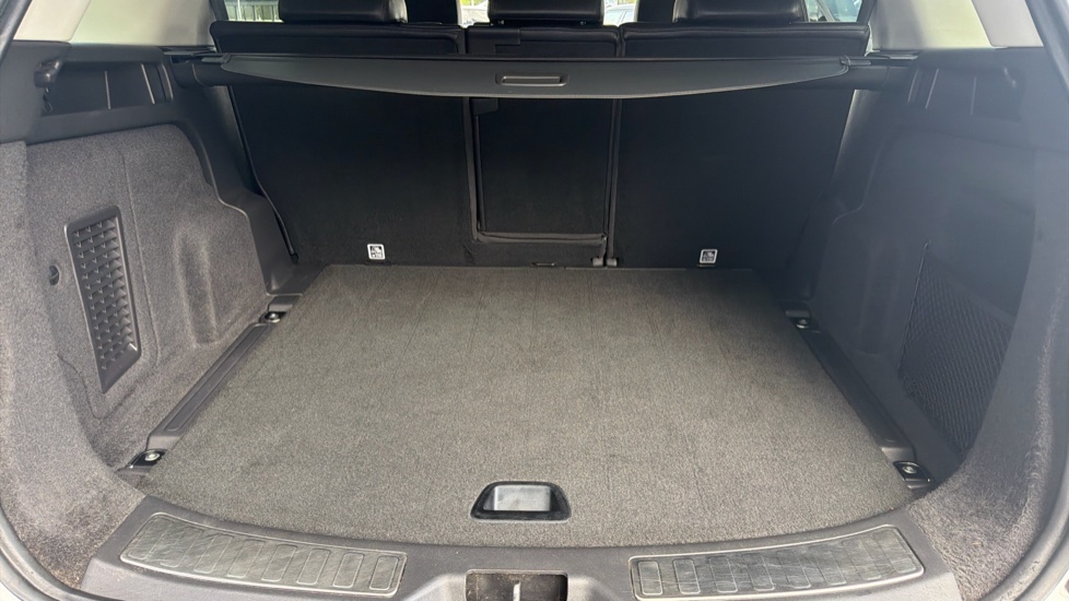 Land Rover Discovery Sport 2.0 TD4 180 HSE 5dr Auto Diesel Station Wagon - Image 10