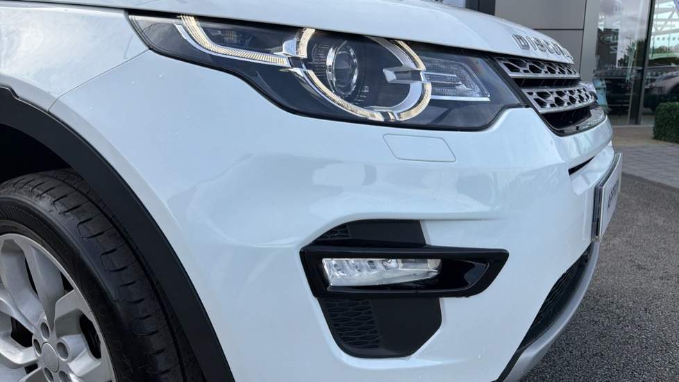 Land Rover Discovery Sport 2.0 TD4 180 HSE 5dr Auto Diesel Station Wagon - Image 24