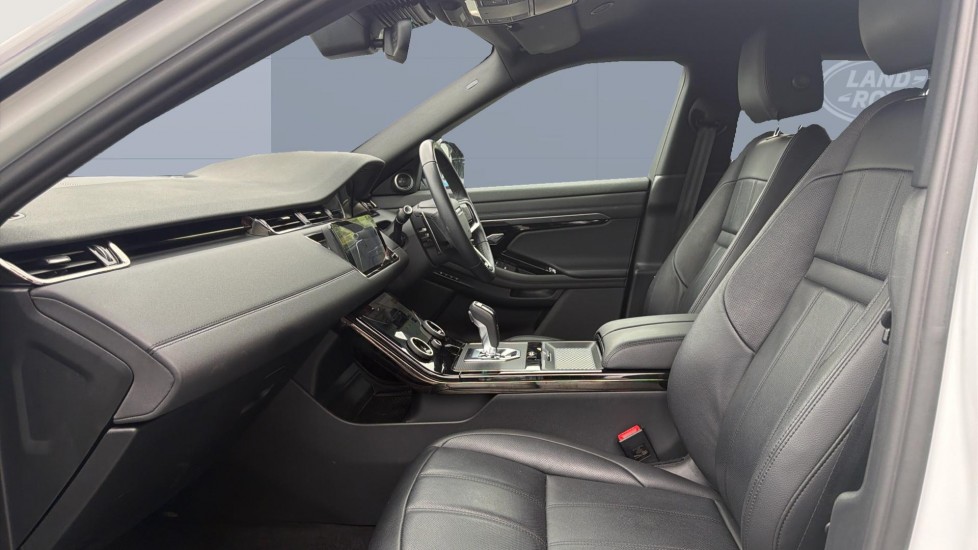 Land Rover Range Rover Evoque 1.5 P300e R-Dynamic SE 5dr Auto Hatchback - Image 3