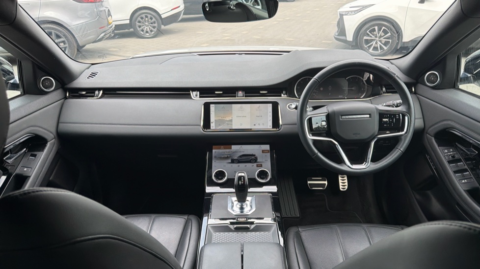 Land Rover Range Rover Evoque 1.5 P300e R-Dynamic SE 5dr Auto Hatchback - Image 9