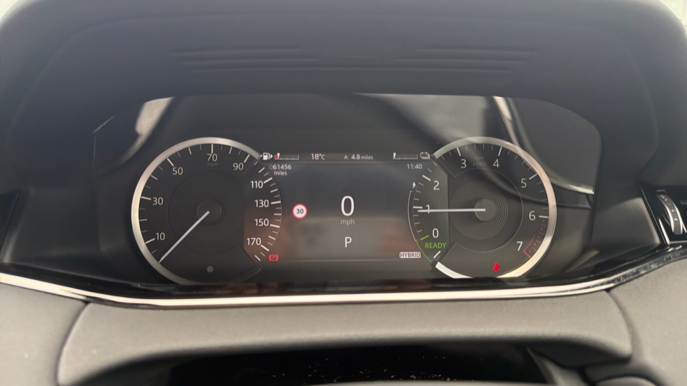Land Rover Range Rover Evoque 1.5 P300e R-Dynamic SE 5dr Auto Hatchback - Image 16