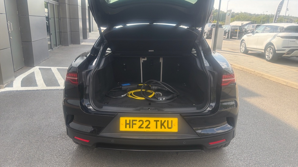 Jaguar I-Pace 294kW EV400 HSE Black 90kWh 5dr Auto 11kW Charger Electric Estate - Image 10