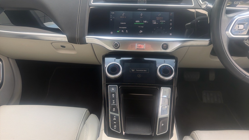 Jaguar I-Pace 294kW EV400 HSE Black 90kWh 5dr Auto 11kW Charger Electric Estate - Image 14