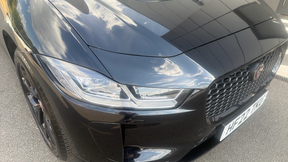 Jaguar I-Pace 294kW EV400 HSE Black 90kWh 5dr Auto 11kW Charger Electric Estate - Image 17