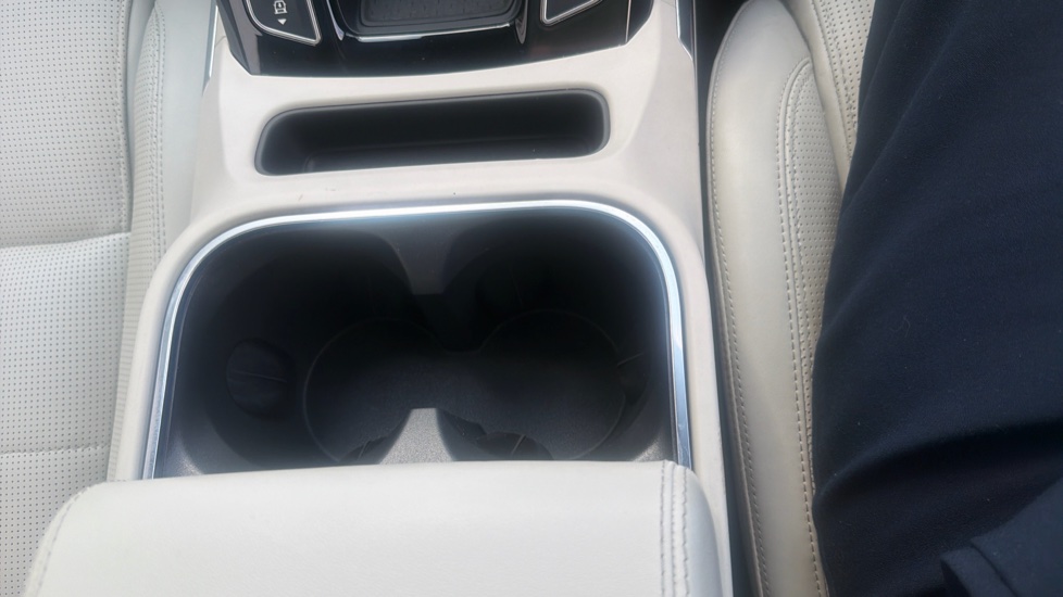 Jaguar I-Pace 294kW EV400 HSE Black 90kWh 5dr Auto 11kW Charger Electric Estate - Image 38