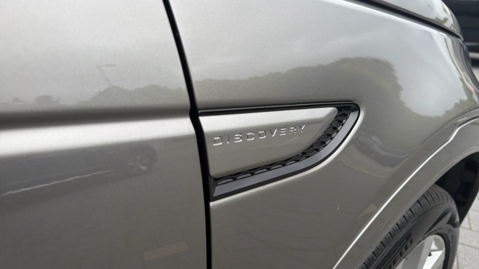 Land Rover Discovery Sport 2.0 D165 Urban Edition 5dr Auto [5 Seat] Diesel Station Wagon - Image 20