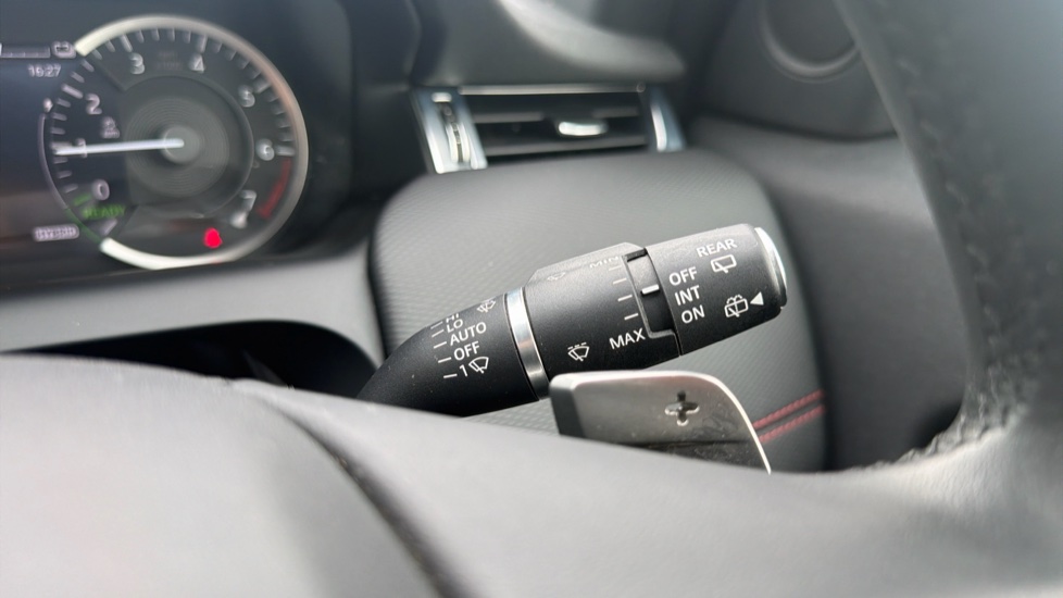 Land Rover Discovery Sport 1.5 P300e Urban Edition 5dr Auto [5 Seat] Station Wagon - Image 30