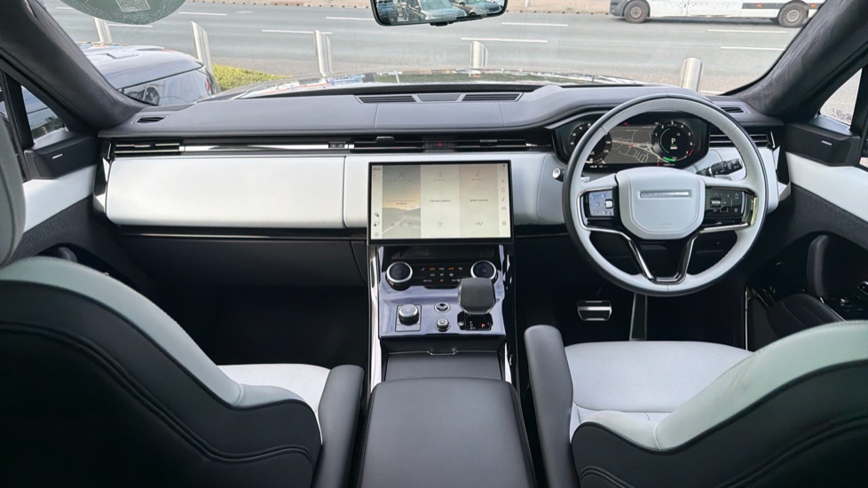 Land Rover Range Rover Sport 3.0 P440e Autobiography 5dr Auto Estate - Image 9