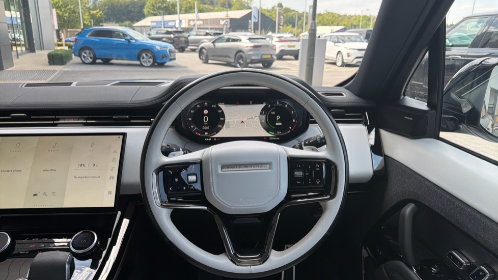 Land Rover Range Rover Sport 3.0 P440e Dynamic SE 5dr Auto Estate - Image 15