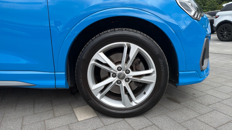 Audi Q3 45 TFSI Quattro S Line 5dr S Tronic Petrol Estate - Image 8