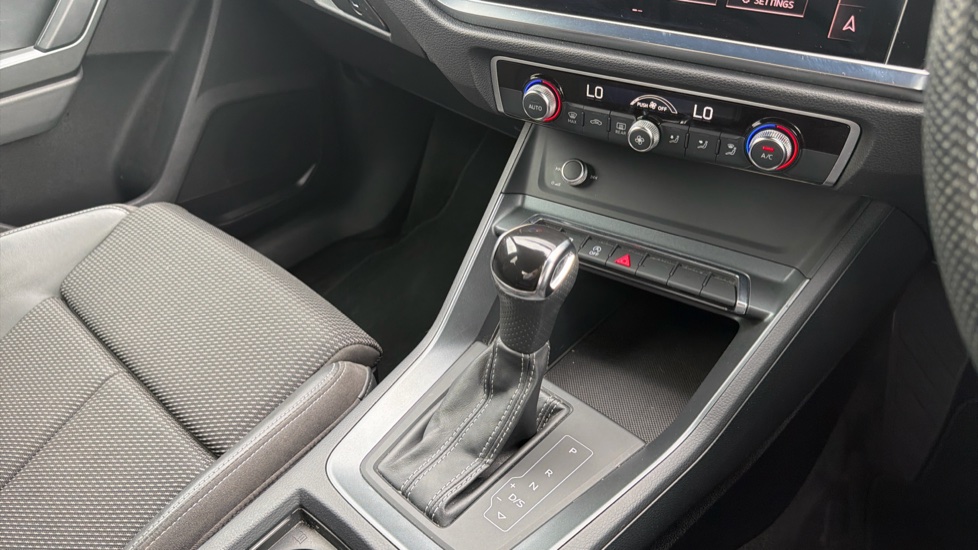 Audi Q3 45 TFSI Quattro S Line 5dr S Tronic Petrol Estate - Image 13