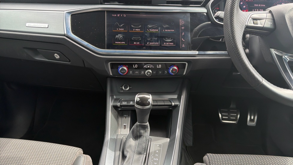 Audi Q3 45 TFSI Quattro S Line 5dr S Tronic Petrol Estate - Image 14