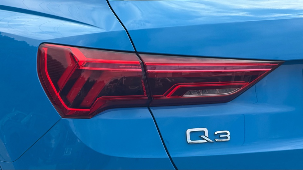 Audi Q3 45 TFSI Quattro S Line 5dr S Tronic Petrol Estate - Image 19