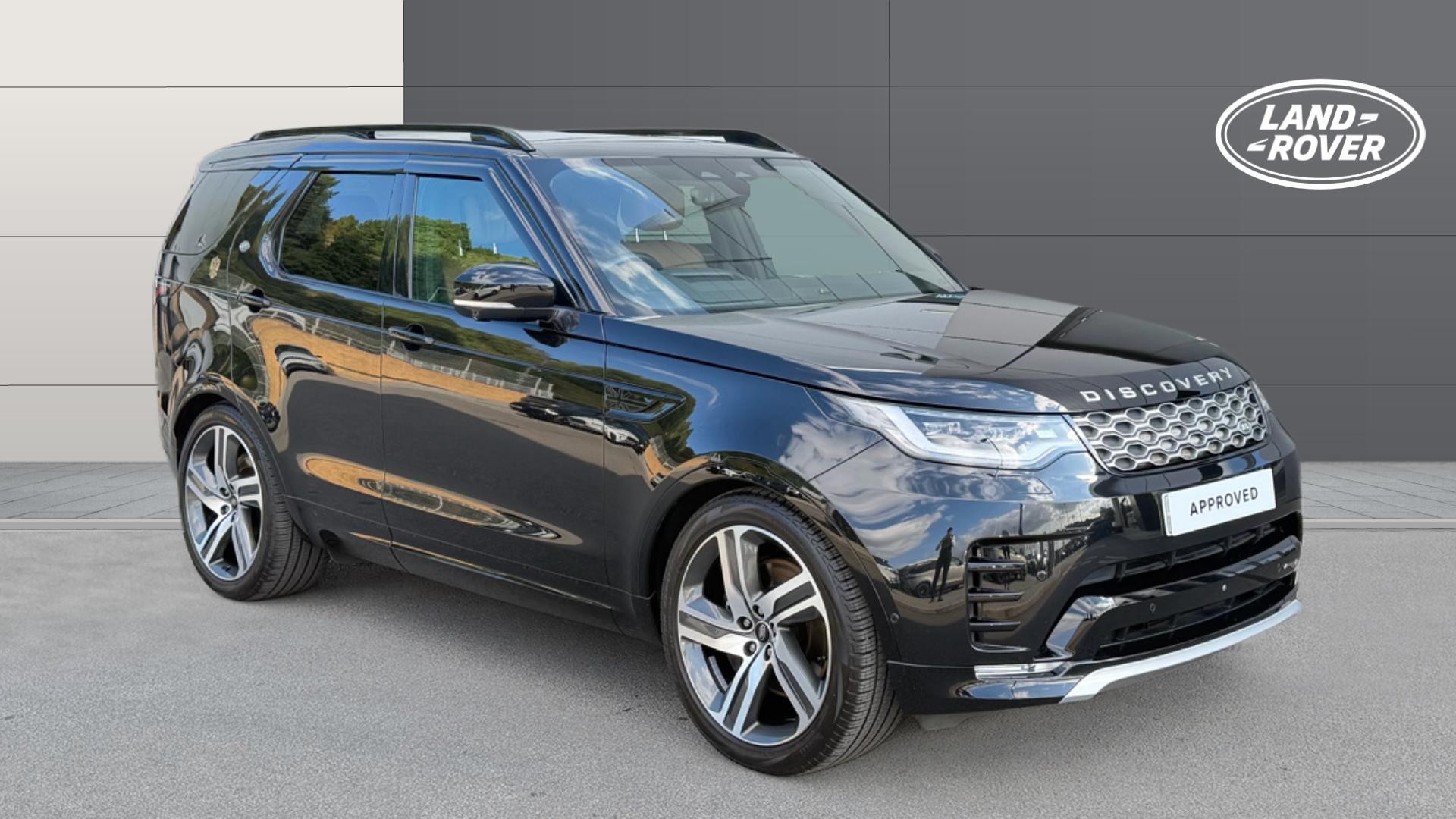 Land Rover Discovery dealer public-web source image