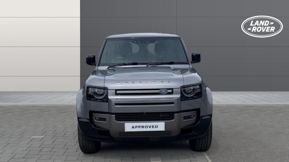 Land Rover Defender 3.0 D250 X-Dynamic SE 90 3dr Auto Diesel Estate - Image 7