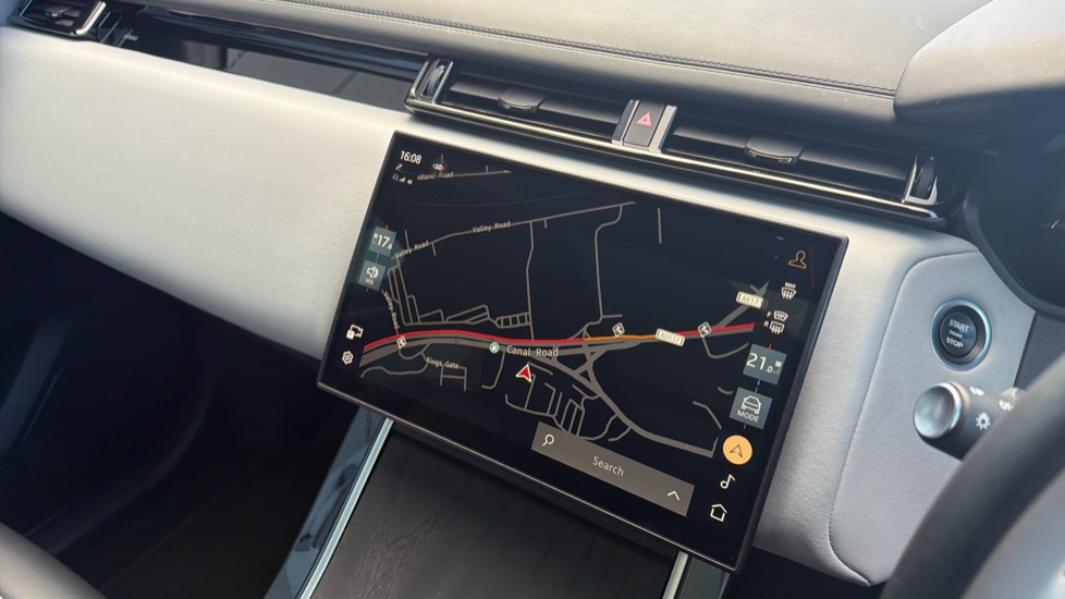Land Rover Range Rover Velar 2.0 D200 MHEV Autobiography 5dr Auto [Revised] Diesel Estate - Image 11