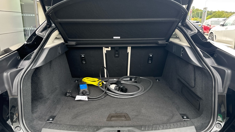 Jaguar I-Pace 294kW EV400 HSE 90kWh 5dr Auto [11kW Charger] Electric Estate - Image 10