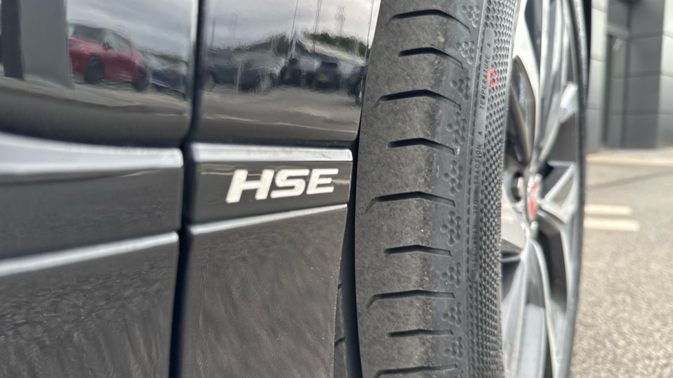 Jaguar I-Pace 294kW EV400 HSE 90kWh 5dr Auto [11kW Charger] Electric Estate - Image 21