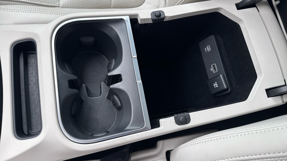 Jaguar I-Pace 294kW EV400 HSE 90kWh 5dr Auto [11kW Charger] Electric Estate - Image 32