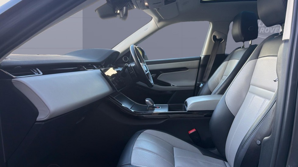 Land Rover Range Rover Evoque 2.0 D200 Dynamic HSE 5dr Auto Diesel Hatchback - Image 3