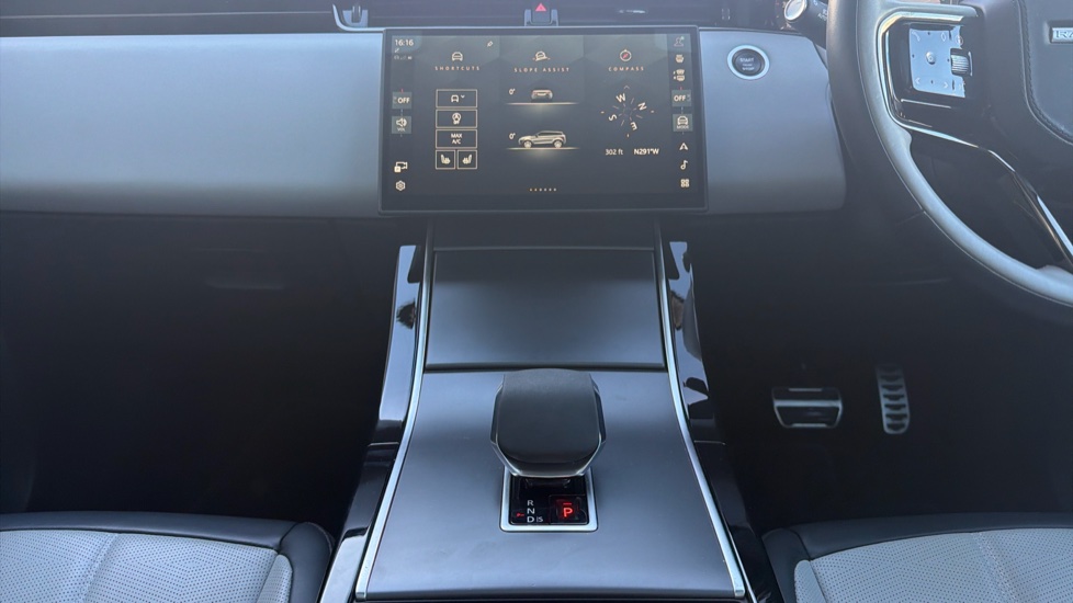 Land Rover Range Rover Evoque 2.0 D200 Dynamic HSE 5dr Auto Diesel Hatchback - Image 14
