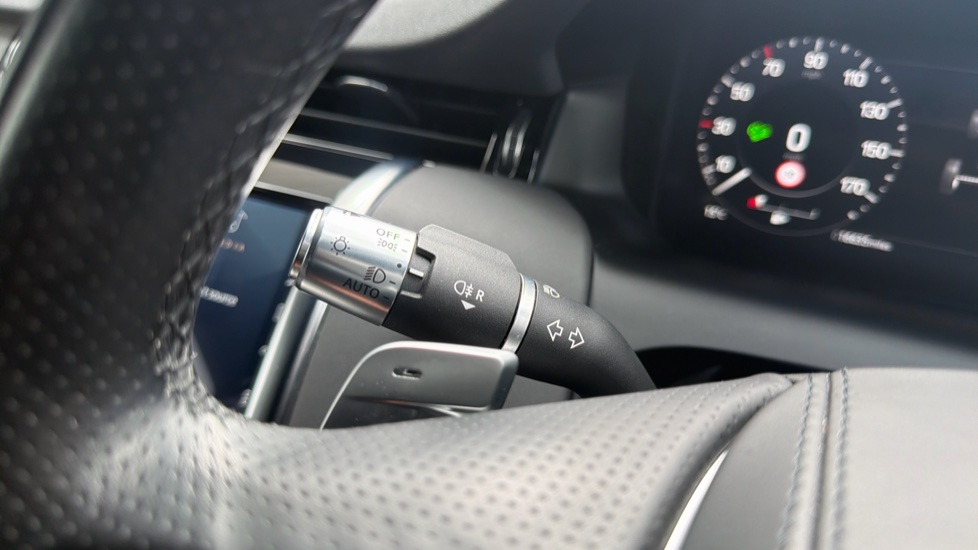Land Rover Discovery Sport 1.5 P300e R-Dynamic HSE 5dr Auto [5 Seat] Station Wagon - Image 23